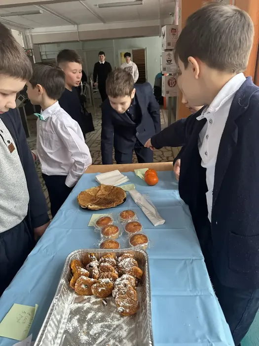 08cc7837-4a63-406c-8177-644252ef94e9